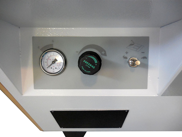 Cavazutti Speedy T-2005 Folder Machine #1060006