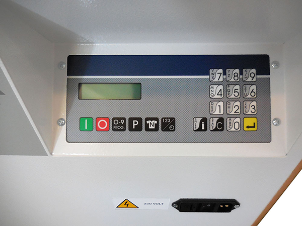 Cavazutti Speedy T-2005 Folder Machine #1060006